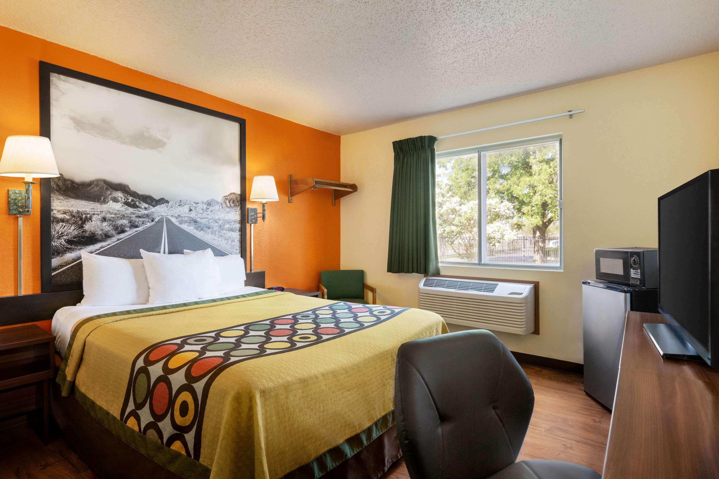 Super 8 By Wyndham Waco University Area מראה חיצוני תמונה