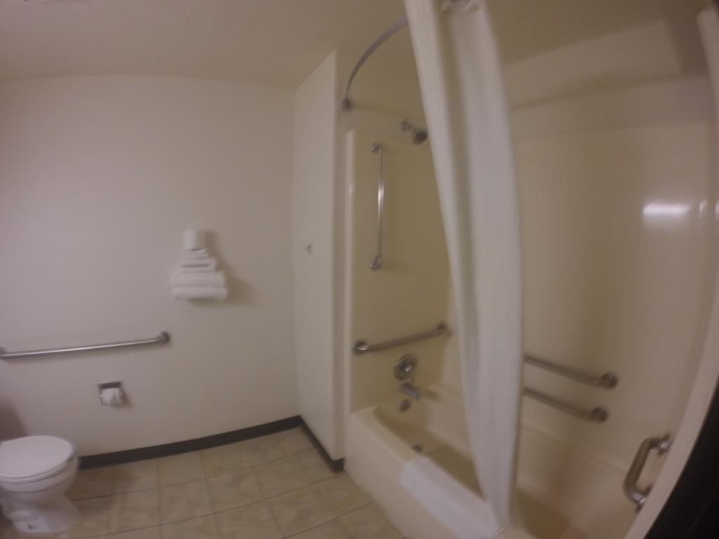 Super 8 By Wyndham Waco University Area מראה חיצוני תמונה